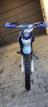 YAMAHA-TT-R 230-2011