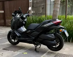 YAMAHA XMAX 250 CONNECTED ABS YAMAHA XMAX 250 CONNECTED ABS