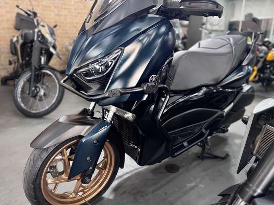 YAMAHA-XMAX ABS-2024