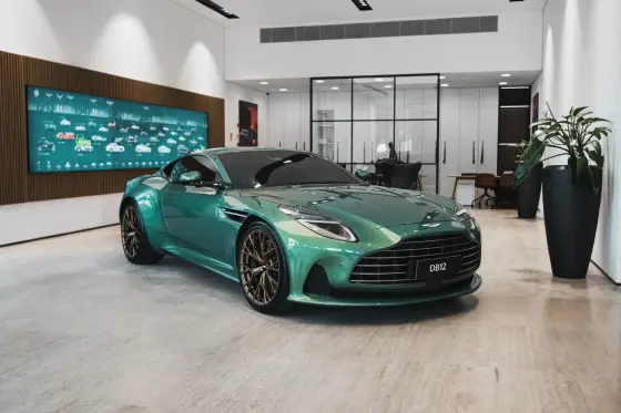ASTON MARTIN DB12 4.0 V8 TURBO GASOLINA COUPÉ AUTOMÁTICO