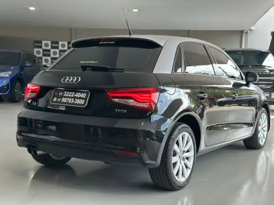 AUDI-A1-1.4 TFSI SPORTBACK AMBITION 16V 185CV GASOLINA 4P AUTOMÁTICO AUDI-A1-2015