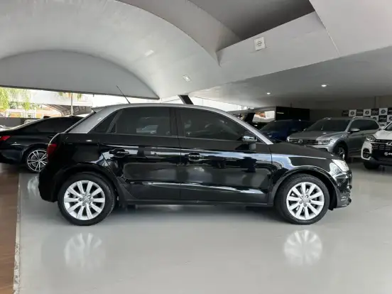 AUDI-A1-2015