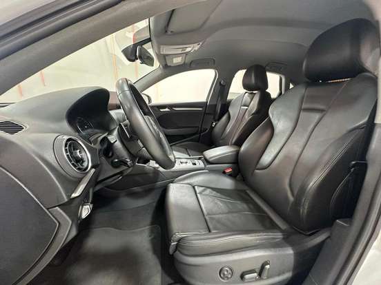 AUDI-A3-1.4 TFSI FLEX SEDAN PRESTIGE PLUS TIPTRONIC AUDI-A3-2019