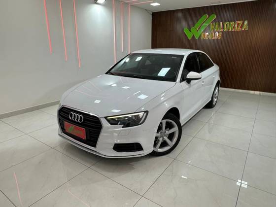 AUDI A3 1.4 TFSI SEDAN AMBIENTE 16V FLEX 4P TIPTRONIC