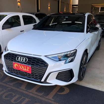 AUDI A3 2.0 40 TFSI MHEV SEDAN PERFORMANCE BLACK S-TRONIC