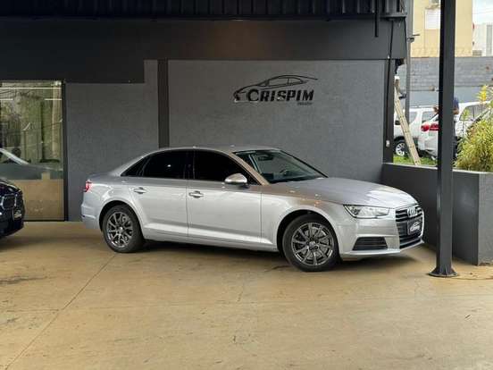 AUDI-A4-2018