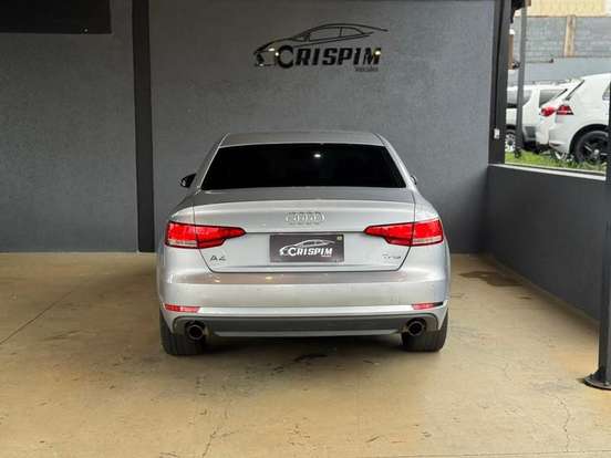 AUDI-A4-2018