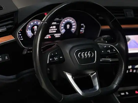AUDI-Q3-1.4 35 TFSI GASOLINA BLACK S TRONIC AUDI-Q3-2020