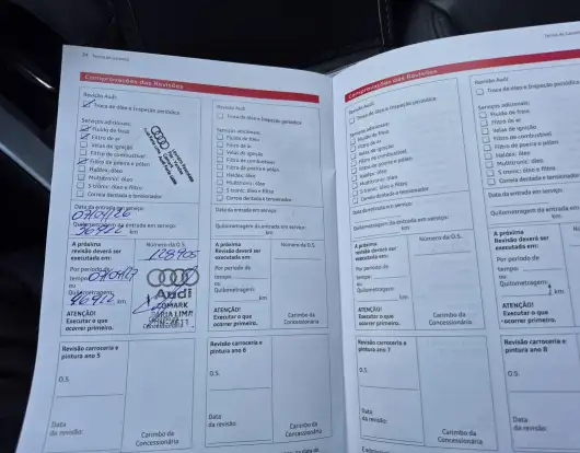 AUDI-Q3-2021