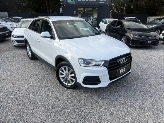 AUDI Q3 1.4 TFSI AMBIENTE FLEX 4P S TRONIC