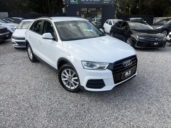 AUDI-Q3-2018