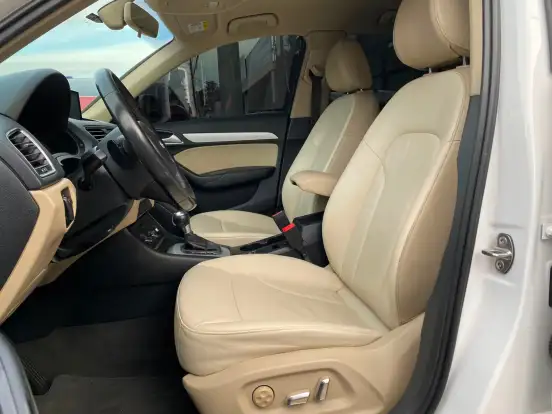 AUDI-Q3-2016