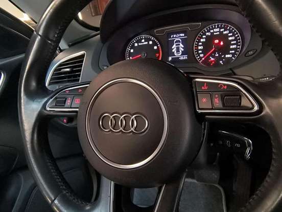 AUDI-Q3-2016