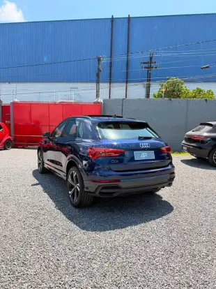 AUDI-Q3-2024