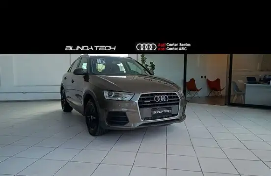 AUDI-Q3-2015