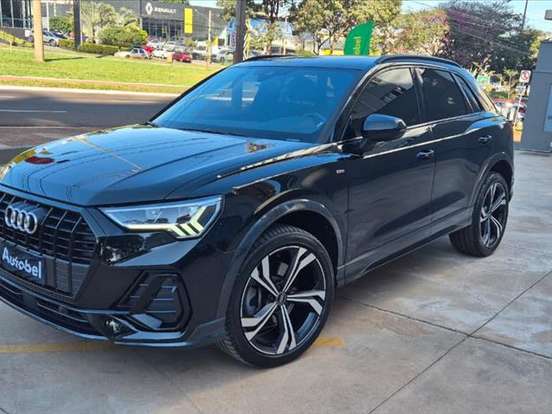AUDI-Q3-2.0 40 TFSI GASOLINA PERFORMANCE BLACK PLUS QUATTRO TIPTRONIC AUDI-Q3-2024
