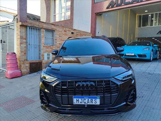 AUDI-Q3-2.0 40 TFSI GASOLINA PERFORMANCE BLACK PLUS QUATTRO TIPTRONIC AUDI-Q3-2024