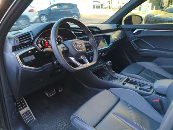 AUDI-Q3-2.0 40 TFSI GASOLINA PERFORMANCE BLACK PLUS QUATTRO TIPTRONIC AUDI-Q3-2024