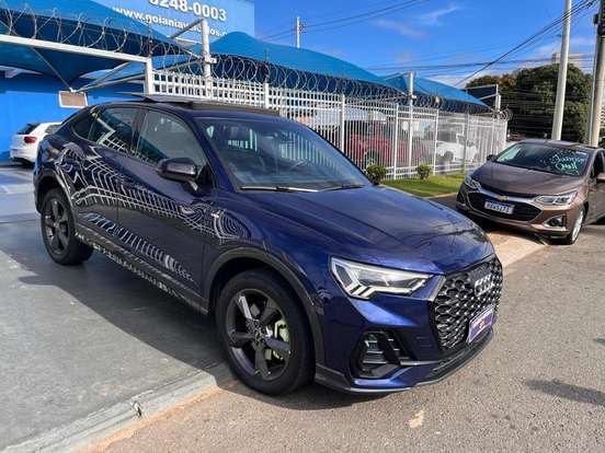 AUDI-Q3-2.0 40 TFSI GASOLINA PERFORMANCE BLACK QUATTRO TIPTRONIC AUDI-Q3-2022