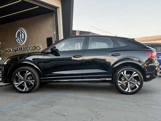 AUDI-Q3-2.0 40 TFSI GASOLINA SPORTBACK PERFORMANCE BLACK PLUS QUATTRO TIPTRONIC AUDI-Q3-2024