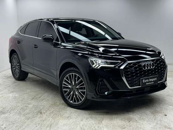 AUDI-Q3-2024