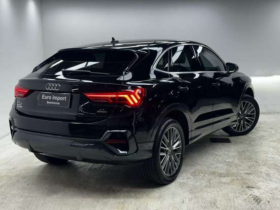 AUDI-Q3-2.0 40 TFSI GASOLINA SPORTBACK PERFORMANCE QUATTRO TIPTRONIC AUDI-Q3-2024