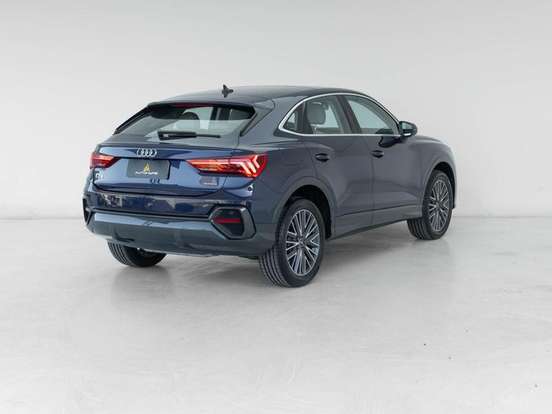AUDI-Q3-2.0 40 TFSI GASOLINA SPORTBACK PERFORMANCE QUATTRO TIPTRONIC AUDI-Q3-2024