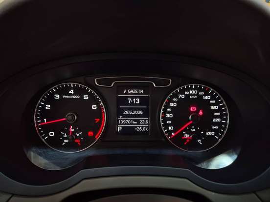 AUDI-Q3-2.0 TFSI AMBIENTE QUATTRO 4P GASOLINA S TRONIC AUDI-Q3-2014