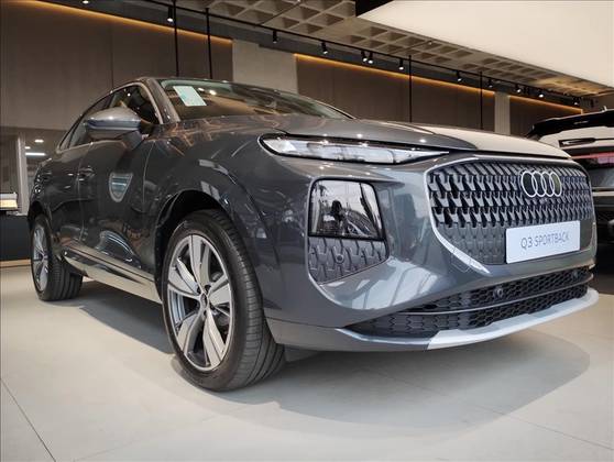 AUDI Q3 2.0 TFSI GASOLINA SPORTBACK LAUNCH EDITION QUATTRO S TRONIC