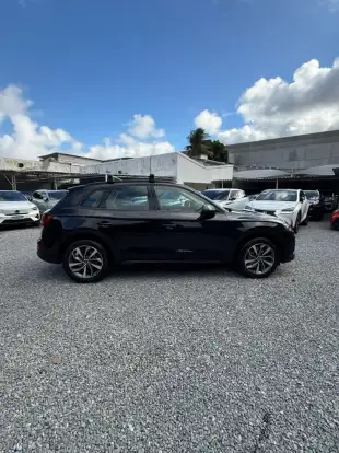 AUDI-Q5-2023