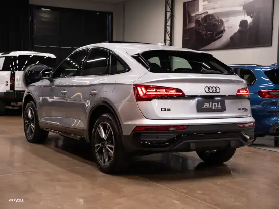 AUDI-Q5-2.0 55 TFSIE PHEV SPORTBACK PERFORMANCE BLACK QUATTRO S TRONIC AUDI-Q5-2022