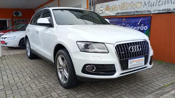 AUDI Q5 2.0 TFSI ATTRACTION 16V 225CV GASOLINA 4P AUTOMÁTICO AUDI Q5 2.0 TFSI ATTRACTION 16V 225CV GASOLINA 4P AUTOMÁTICO