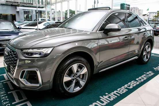 AUDI-Q5-2024