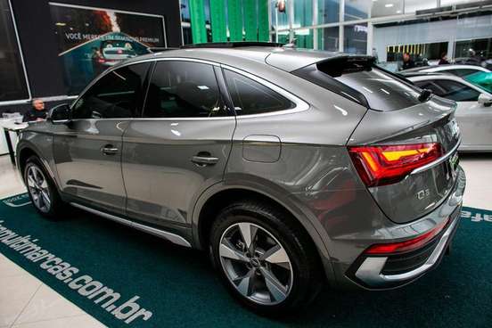 AUDI-Q5-2024