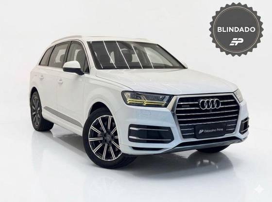 AUDI Q7 3.0 TFSI AMBIENTE V6 24V GASOLINA 4P TIPTRONIC