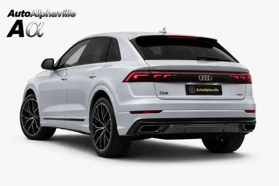 AUDI-Q8-2022