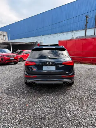 AUDI-SQ5-2015