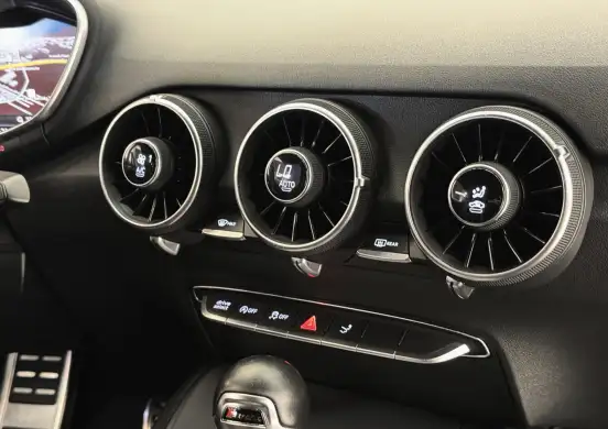 AUDI-TT-2.0 TFSI COUPÉ AMBITION 2P GASOLINA S-TRONIC AUDI-TT-2016
