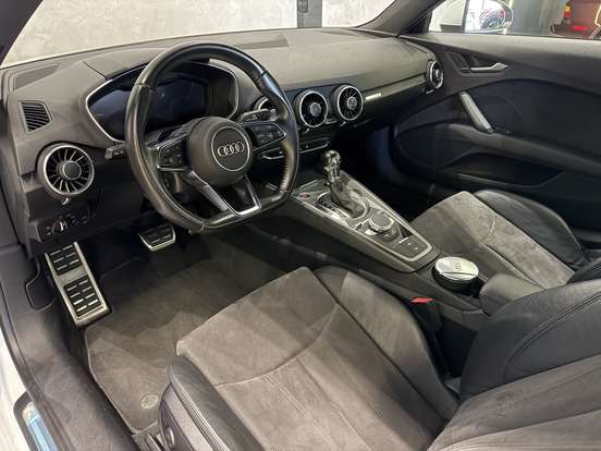 AUDI-TT-2.0 TFSI COUPÉ AMBITION 2P GASOLINA S-TRONIC AUDI-TT-2015