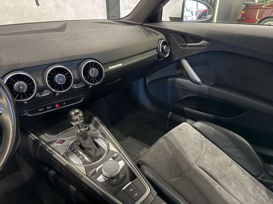 AUDI-TT-2.0 TFSI COUPÉ AMBITION 2P GASOLINA S-TRONIC AUDI-TT-2015