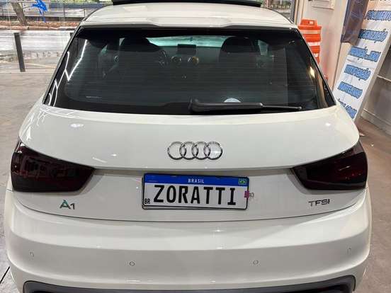 AUDI-A1-1.4 TFSI SPORT 16V 185CV GASOLINA 2P AUTOMÁTICO AUDI-A1-2012