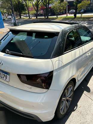 AUDI-A1-2012