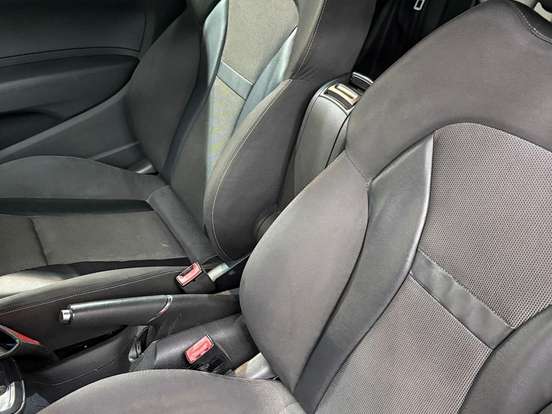 AUDI-A1-1.4 TFSI SPORT 16V 185CV GASOLINA 2P AUTOMÁTICO AUDI-A1-2012