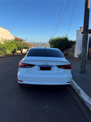 AUDI-A3-2020