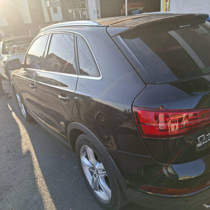 AUDI Q3 1.4 TFSI AMBIENTE FLEX 4P S TRONIC