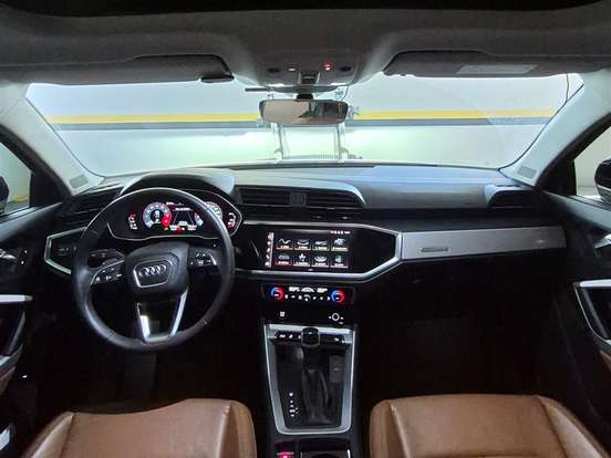 AUDI-Q3-2.0 40 TFSI GASOLINA SPORTBACK PERFORMANCE QUATTRO TIPTRONIC AUDI-Q3-2024