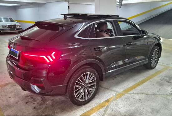 AUDI-Q3-2024
