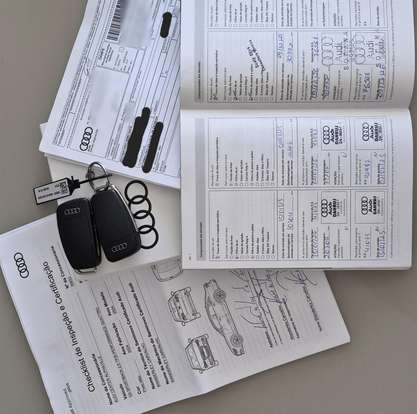 AUDI-Q3-2024