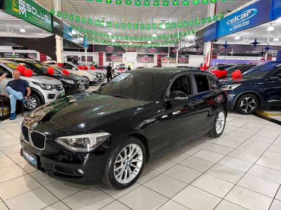BMW-118i-2014