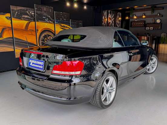 BMW-120i-2011